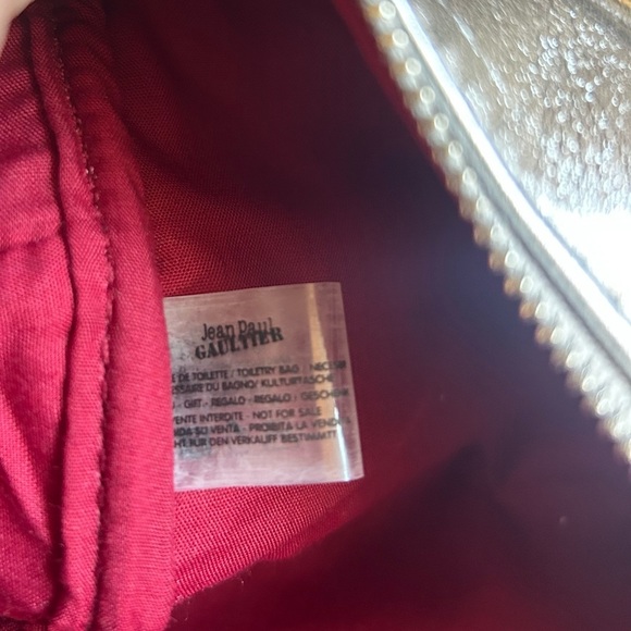 Jean Paul Gaultier Metallic Silver Cosmetic Pouch - Picture 13 of 13